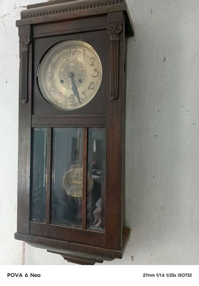 Продается Фисгармония и часы (Германия)