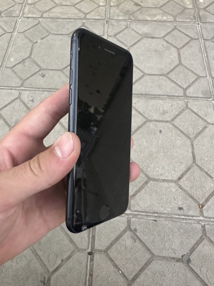 iPhone 7  mat black