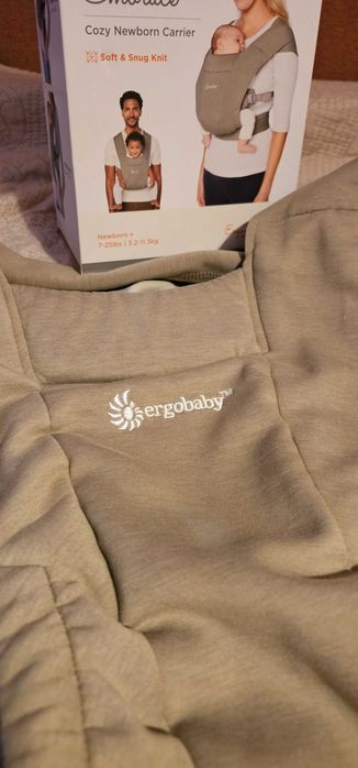 Ergobaby Embrace