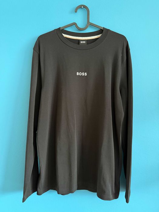 Нова автентична черна мъжка тениска с дълъг ръкав Boss размер M