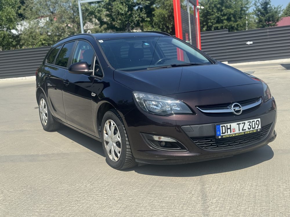Opel Astra -Sports Tourer-2015-1.6 diesel -110cp-Euro 6 -Recent Adusa