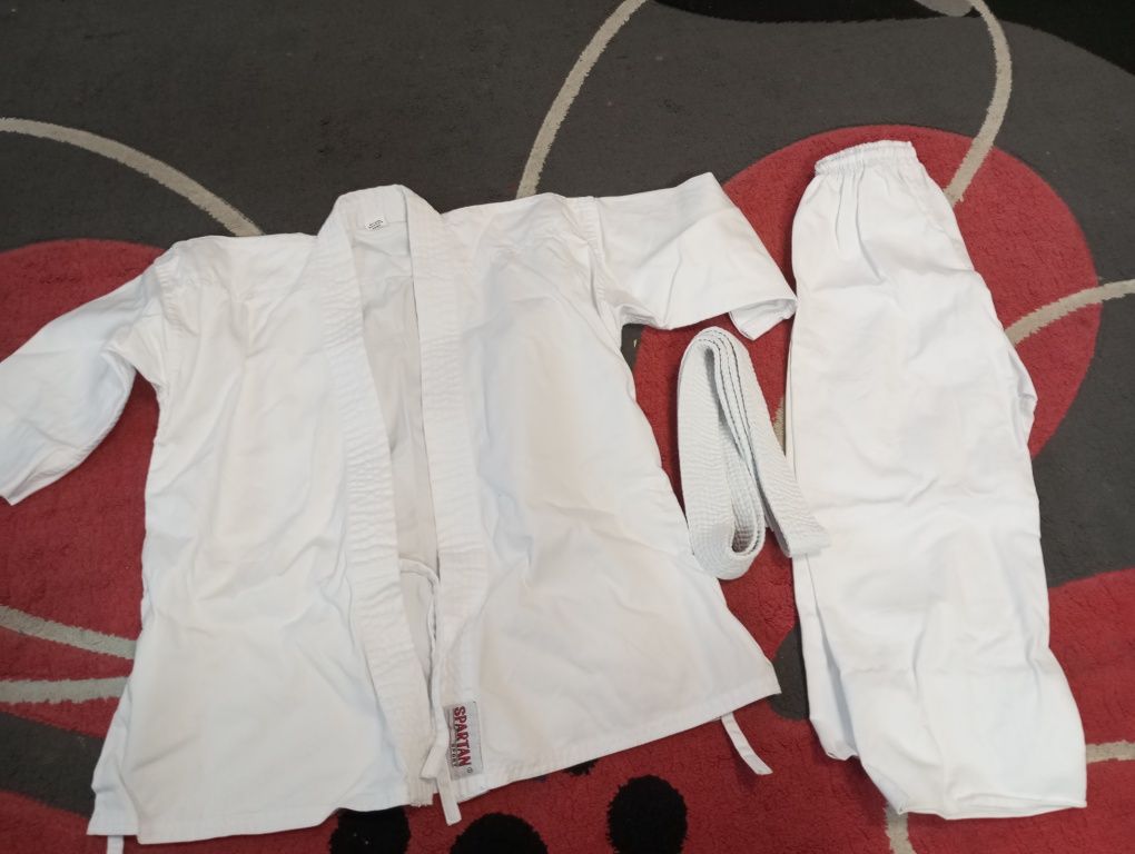 Kimono Karate, bumbac, alb, cu centura 130 cm