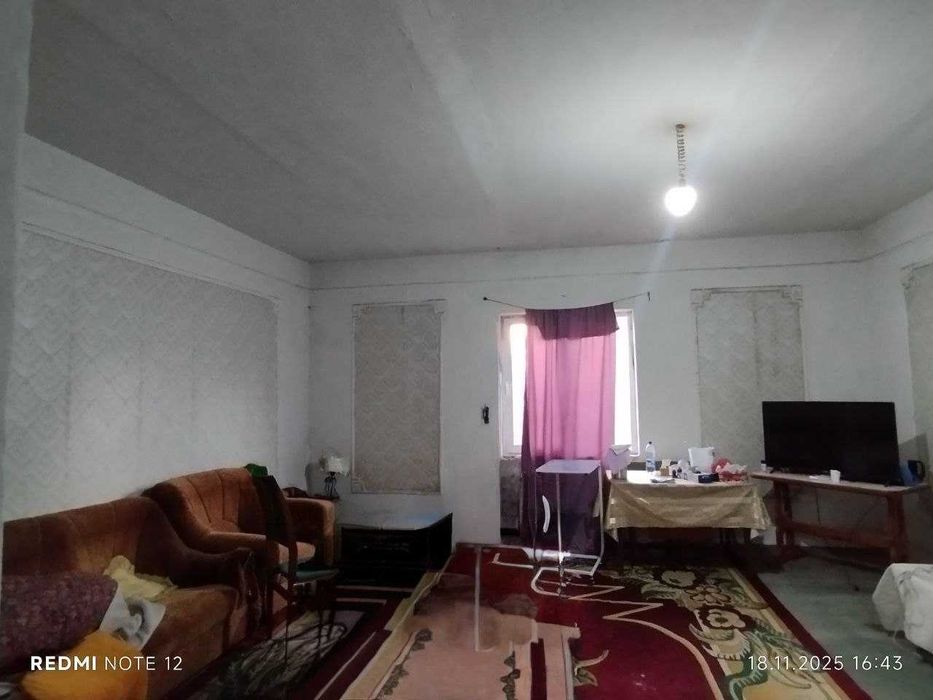 Toshkent shahri, Bektemir tumanida joylashgan UY SOTIQDA