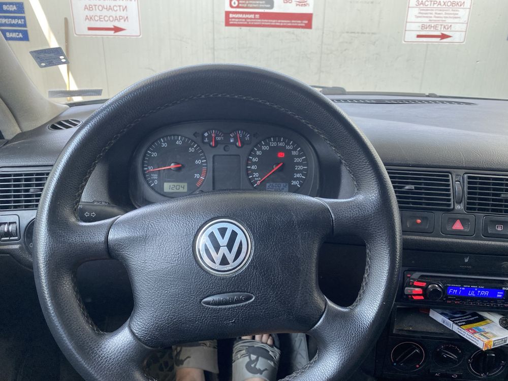 Volkswagen golf 4