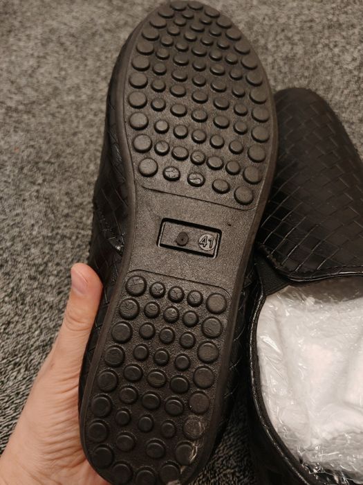 Vând încălțăminte bărbați