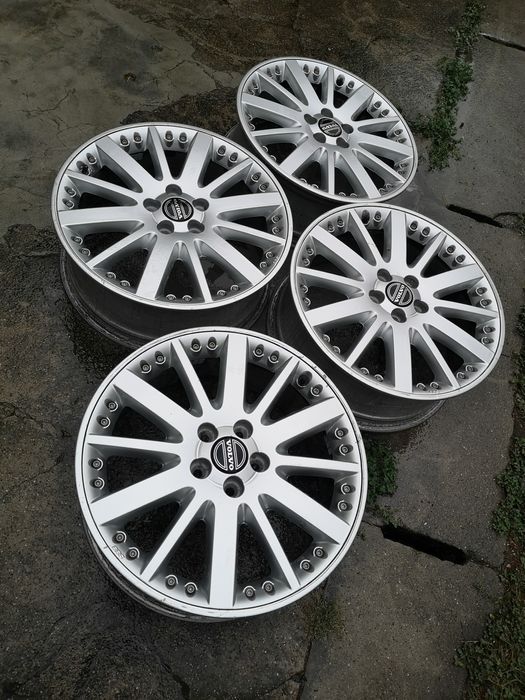 Jante originale pe 18. Volvo xc90, s60, s80 5x108 IMPECABILE.