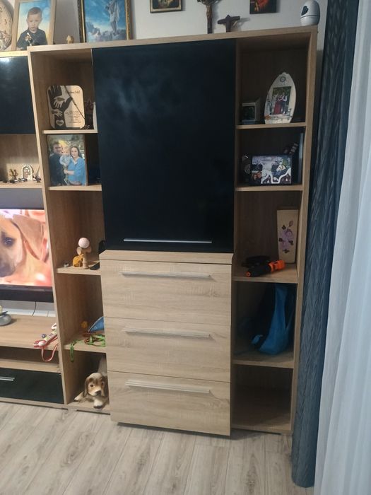 Vând mobila sufragerie