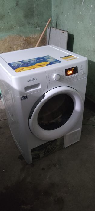Сушилня Whirlpool 8 кг термо помпа