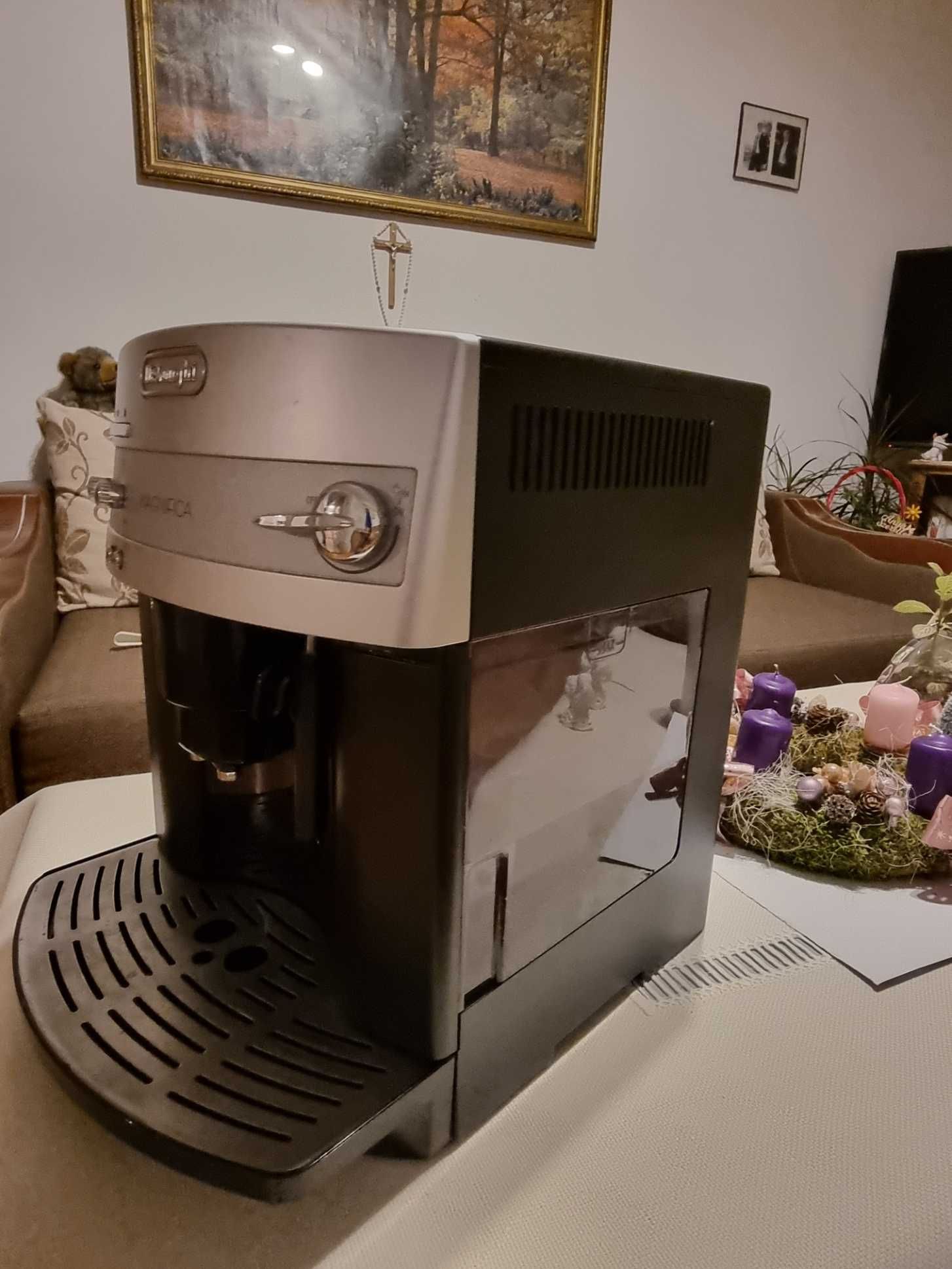 Espressor automat Delonghi Magnifica ECO