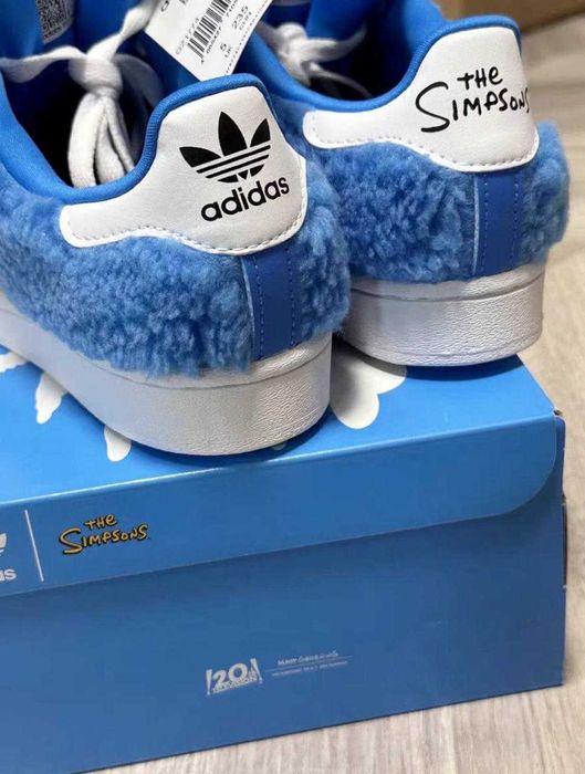 THE SIMPSONS x adidas originals Superstar J