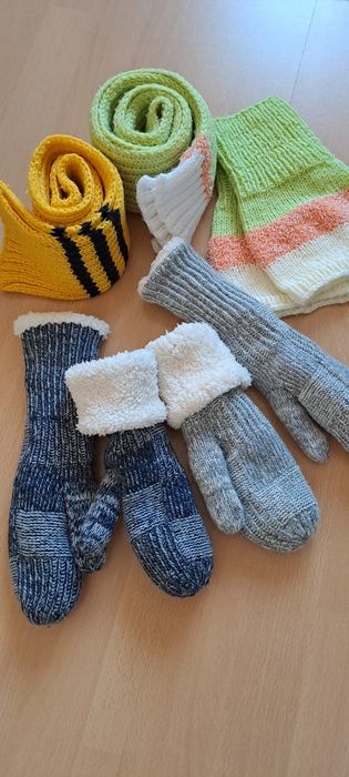 Детски шалове, ръкавици и гети