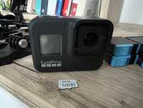 Gopro hero 8 cu 4 baterii si accesorii pentru aproape orice