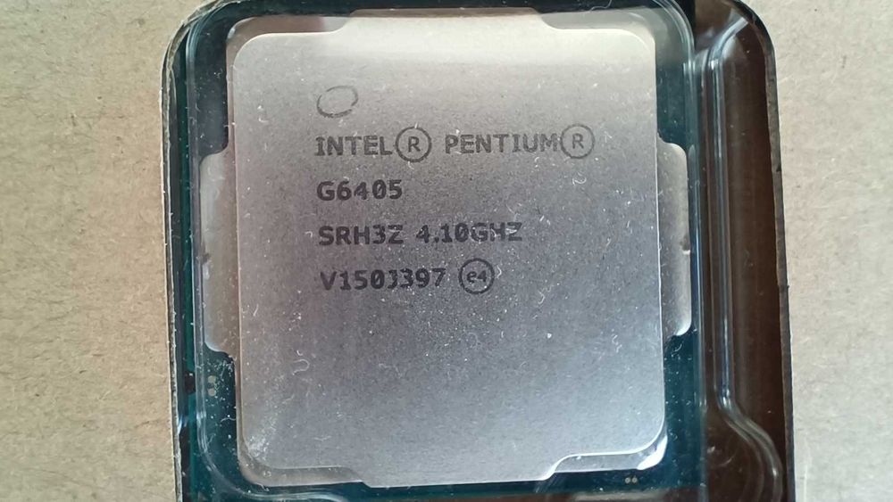 двуядрен четиринишков процесор Intel® Pentium® Gold G6405