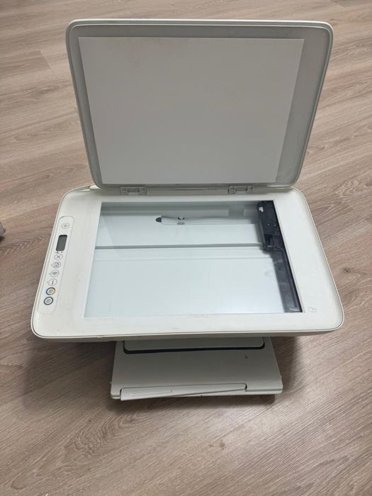 Принтер сканер копирвальная все в одном почти новая продаю