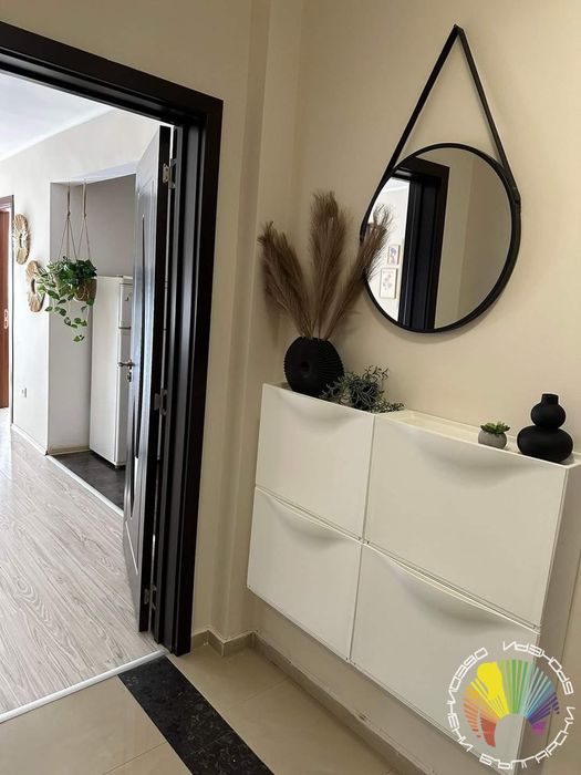 Дава се под наем Двустаен апартамент в Бургас, Център - 80 кв.м за 550 € - Снимка #13