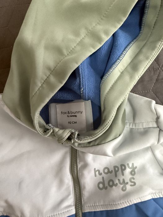 Връхни дрехи за момче 20 лв всички