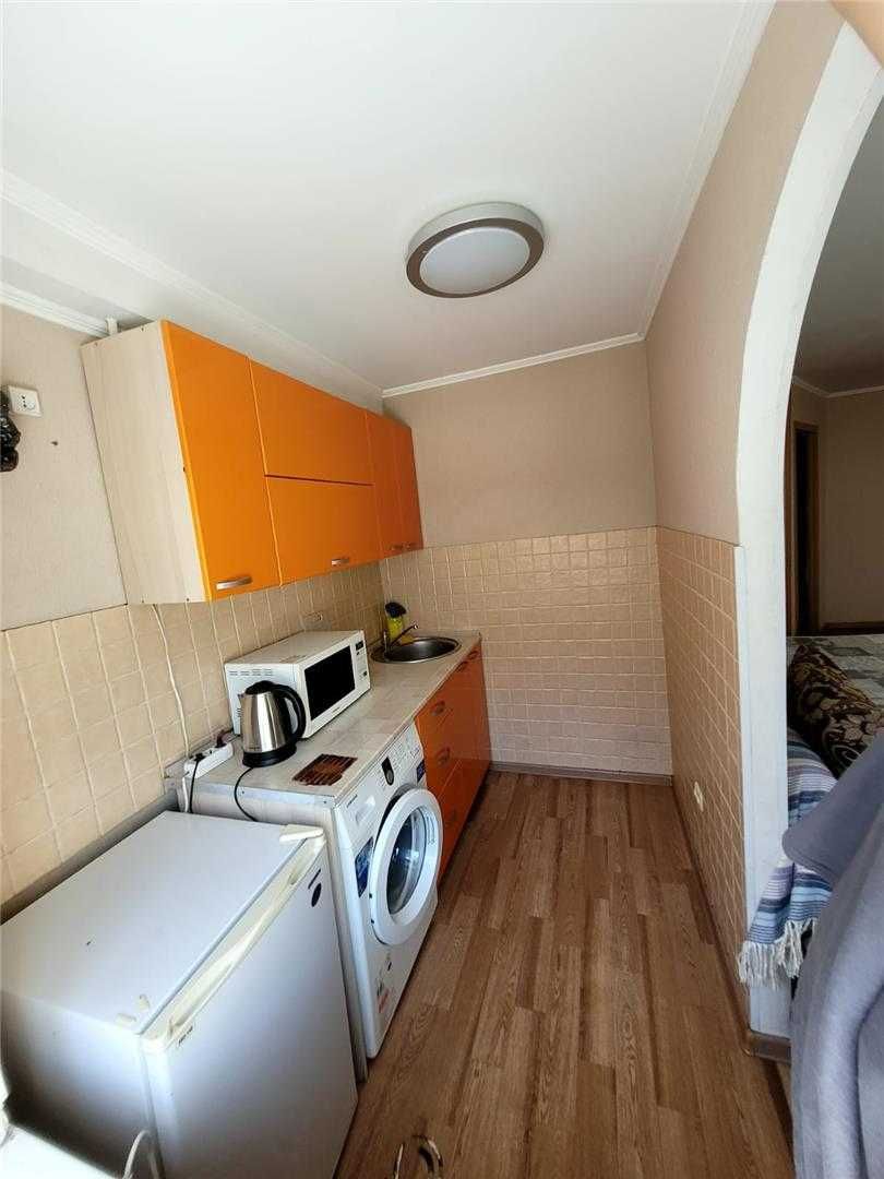 Продам 1 ком.кв центр Города рядом с ТЦ Абзал, пр Б.Жырау>