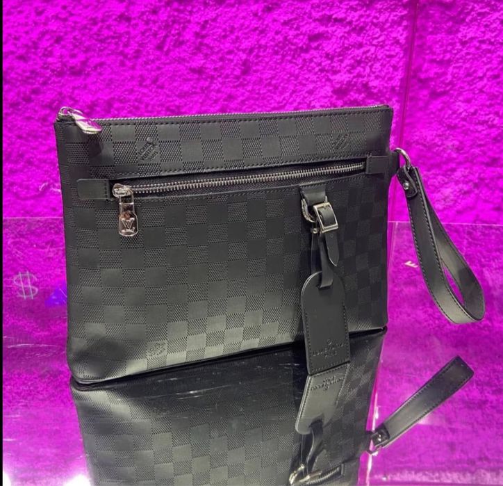 Премиум клас мъжки чанти Louis Vuitton