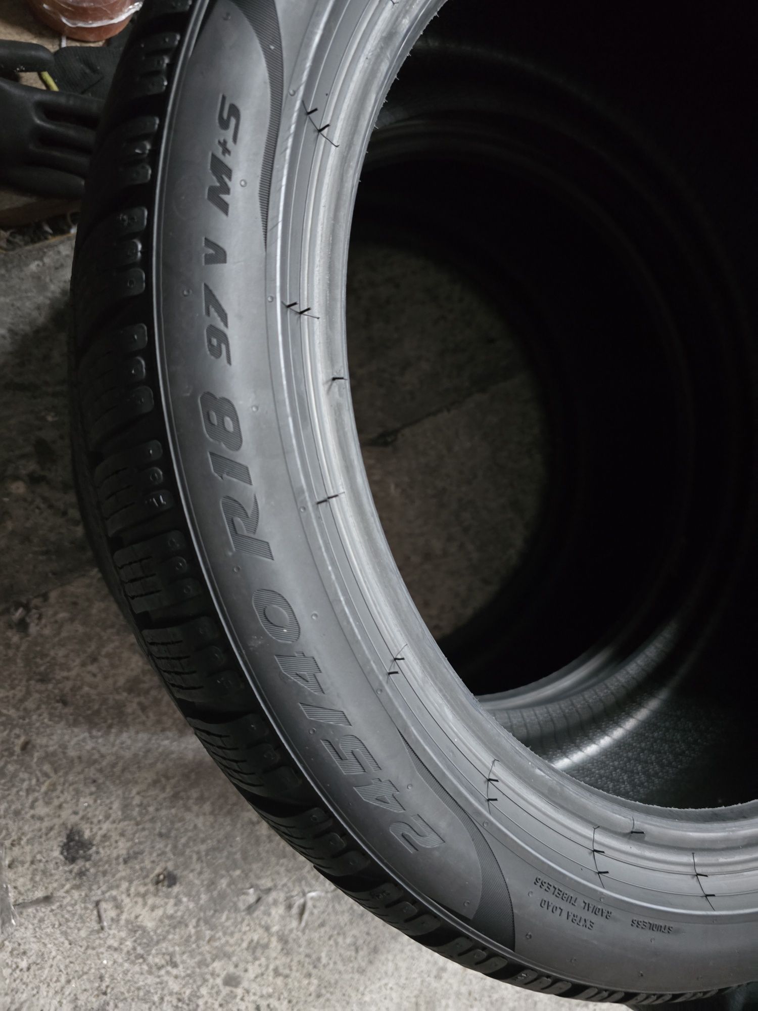 Pirelli 245/40 R18 97V MS iarnă