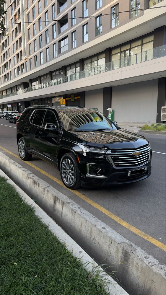 Срочно Traverse Premier 2023