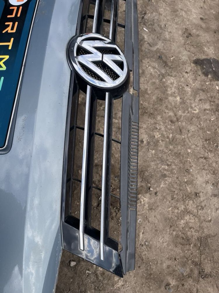 Оригинална предна броня за Vw Sharan Шаран с решетка оборудвана