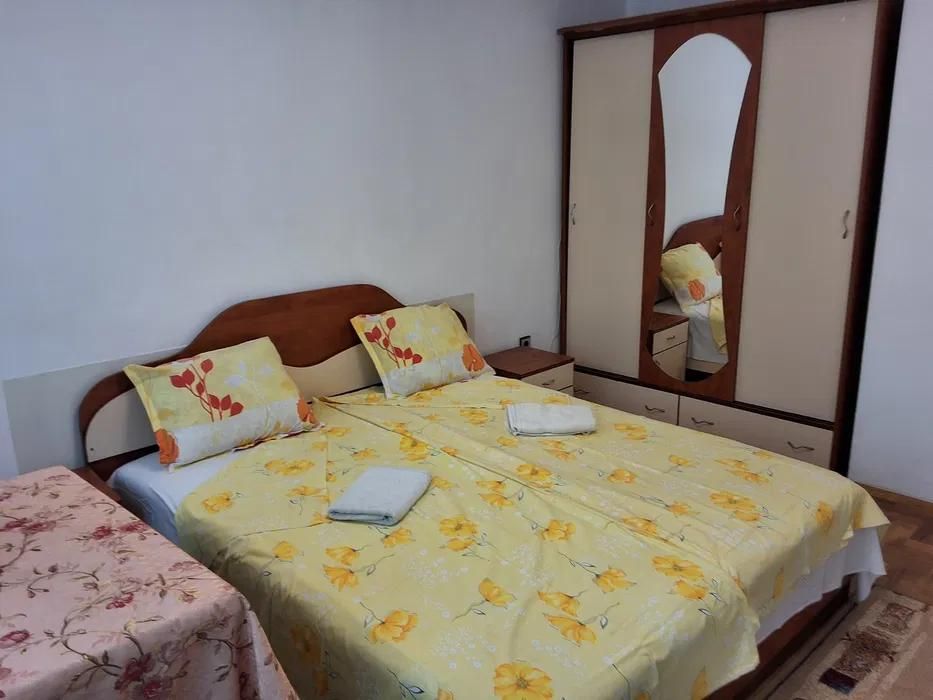 Дава се под наем Тристаен апартамент в Варна, Окръжна болница - 98 кв.м за 475 € - Снимка #3