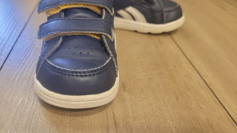 Бебешки обувки Reebok 21 номер