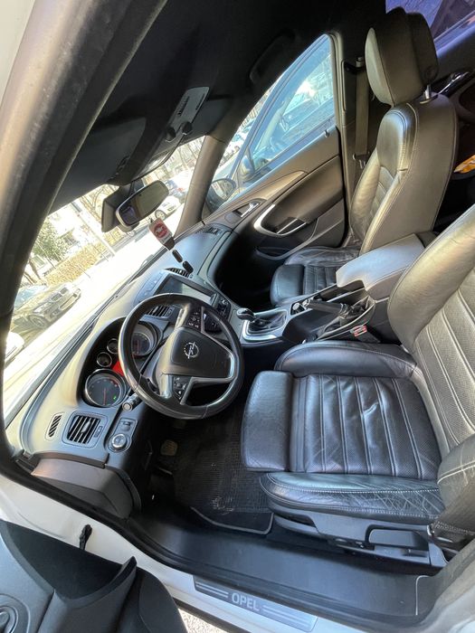 Opel Insignia 1.8 Benzina