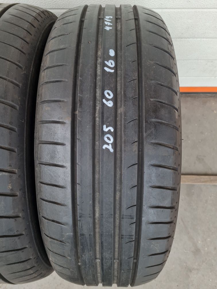 Летни гуми 2 броя DUNLOP SportBluResponse 205 60 R16 дот 4719