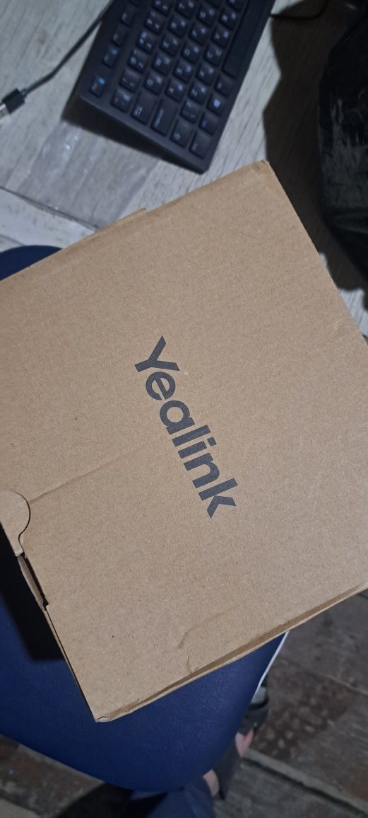 IP телефон Yealink SIP-T19