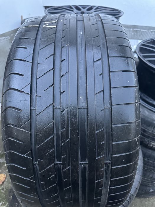 Летни гуми 295/35/21