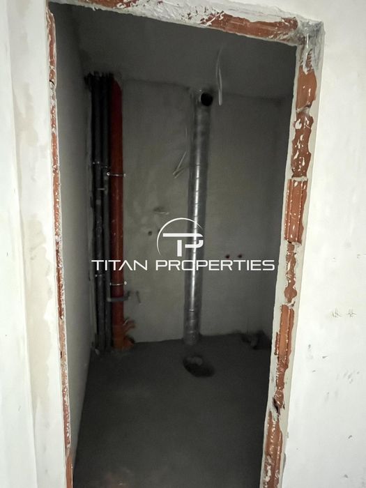 Двустаен апартамент за продажба в жк. Тракия