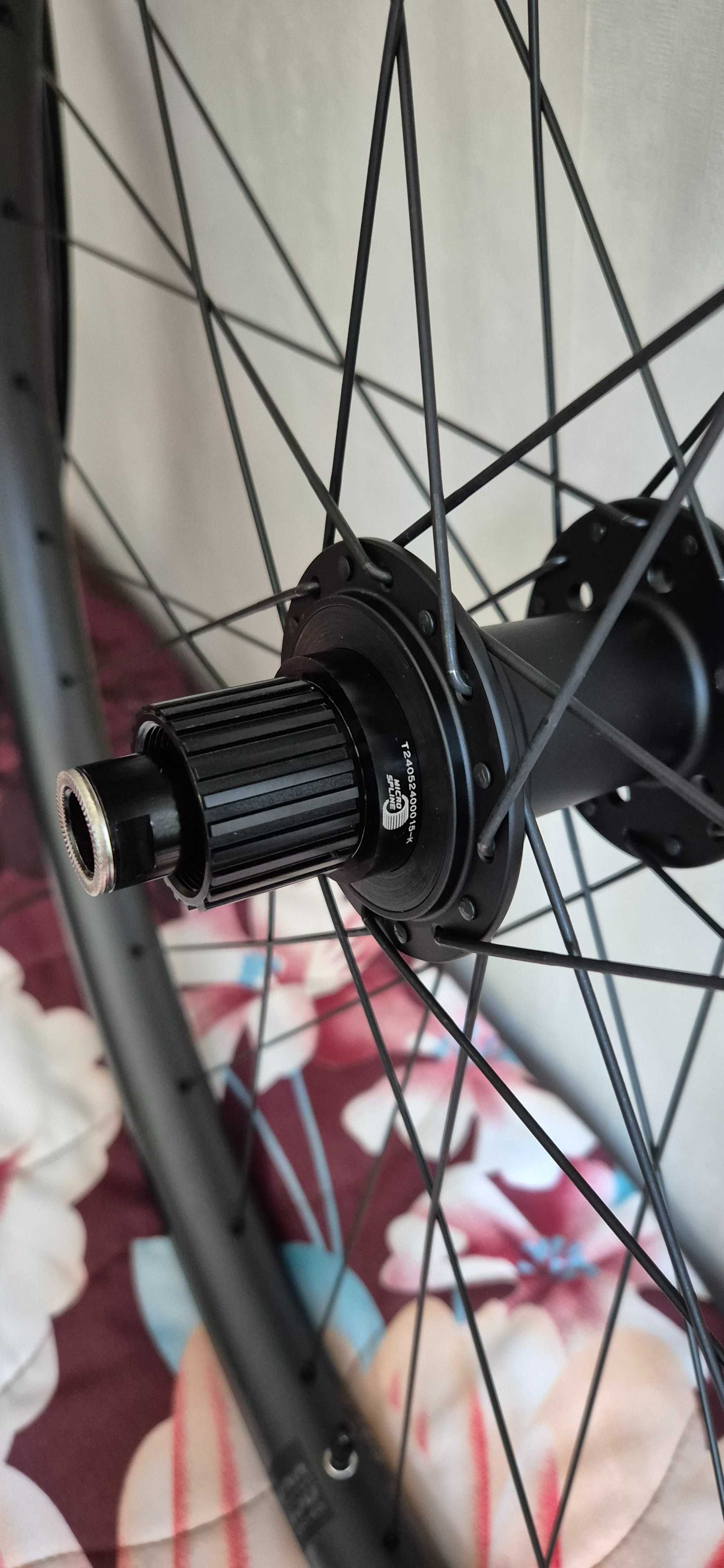 Капли Карбонови, Crankbrothers, Mavic  EDeemax