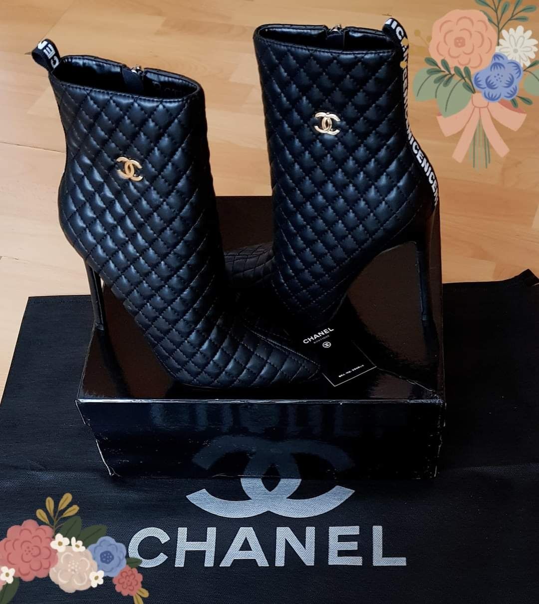 Botine Chanel new model import Franța logo metalic auriu, saculet