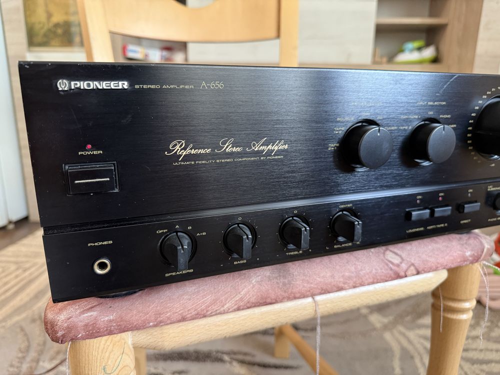 Pioneer A-656 Стерео усилвател