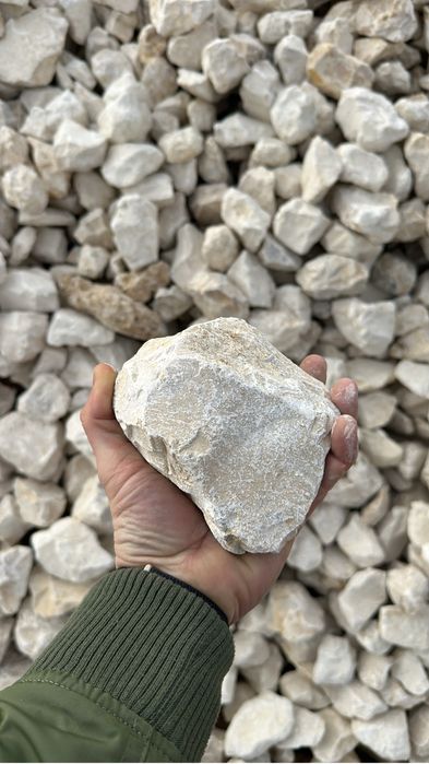 Piatra garduri / piatra concasata / piatra decorativa