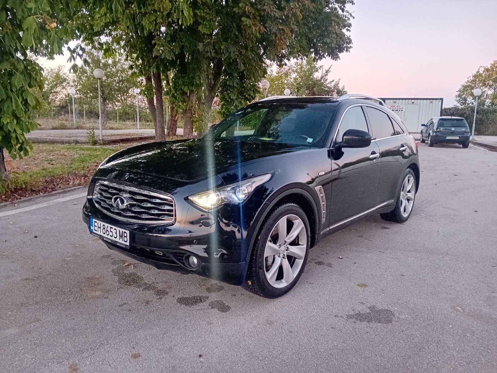 Infiniti  FX30 S