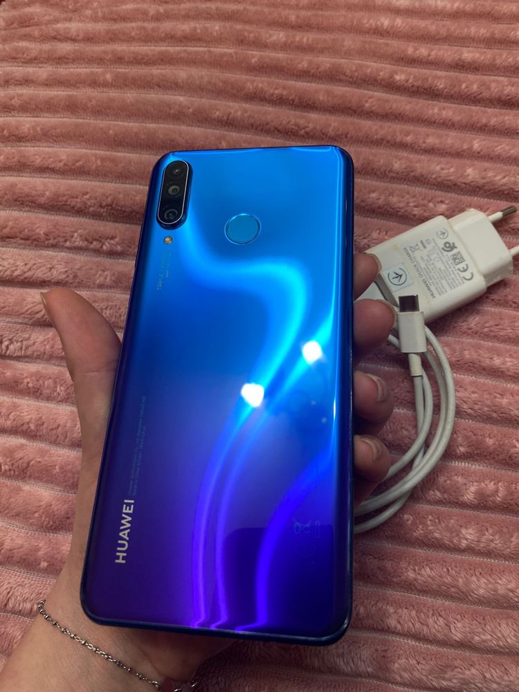 Huawei P30 Lite.