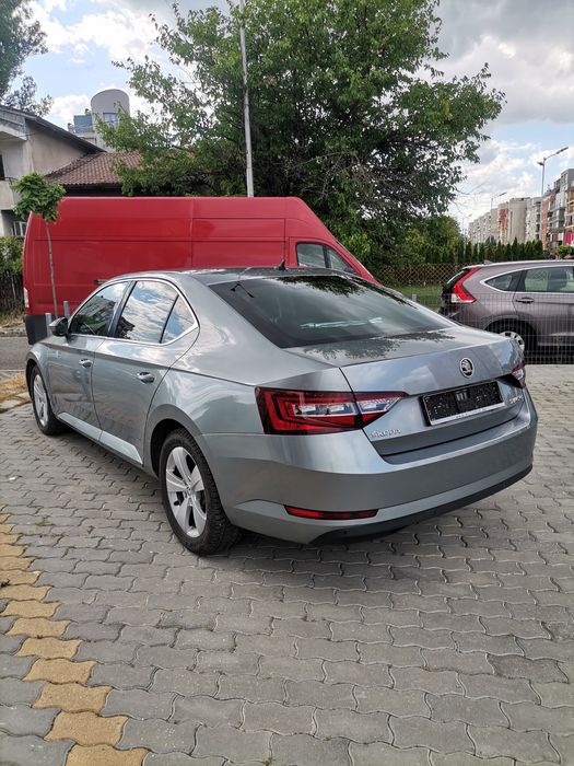 Skoda Superb 2.0TDI* 190к.с.* DSG