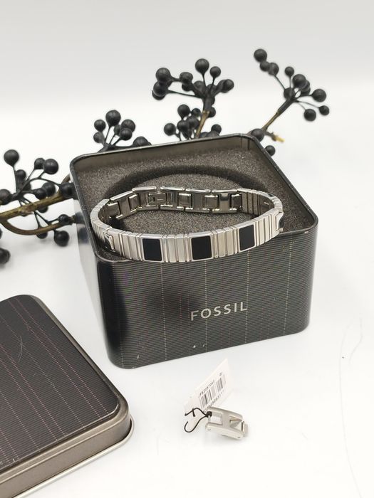 FOSSIL Оригинална мъжка гривна от неръждаема стомана
Оригинална мъжка