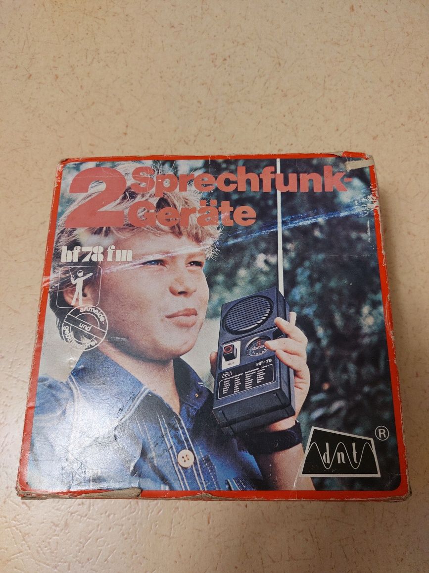 Стари немски Walkie Talkie