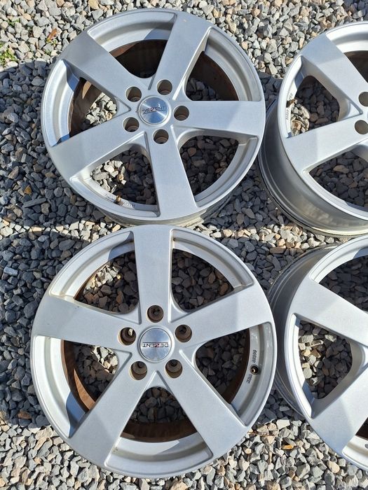 5x114.3.17цола 7j ET40. Dezent