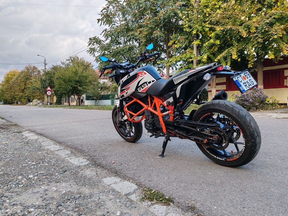 Duke ktm 690 super duke 3