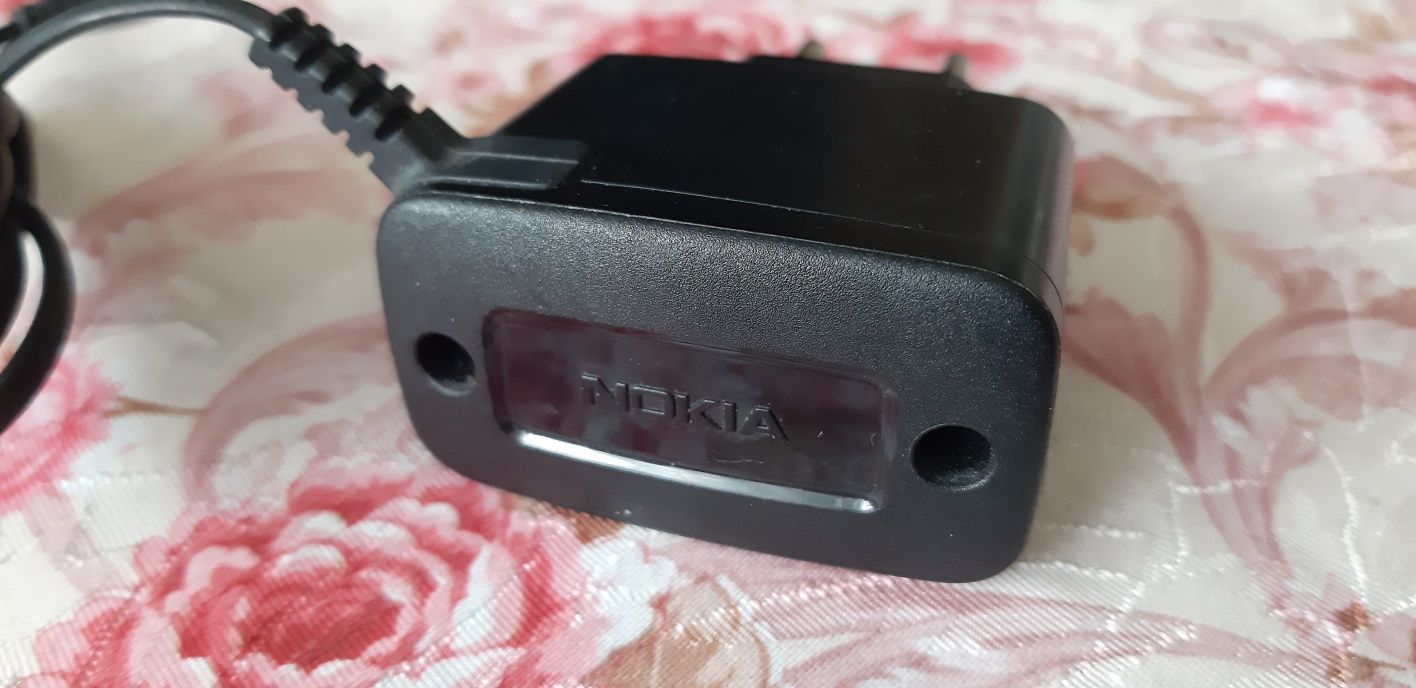 Оригинални зарядни устройства за Nokia