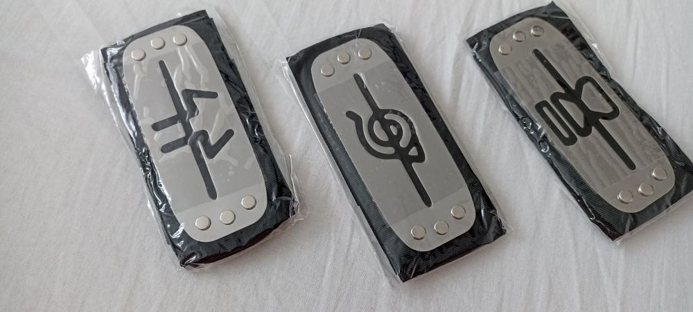 Bandana anime Naruto neagra metalică