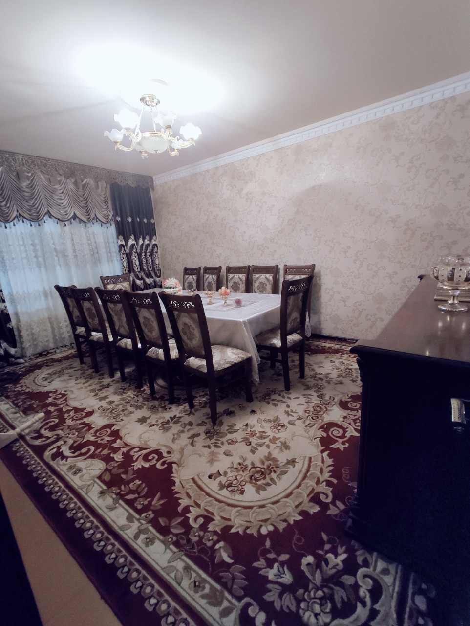 BELTEPADA 4XONA UY SOTILADI  9qavatni 1-qavati narxi 97000 kelishamiz