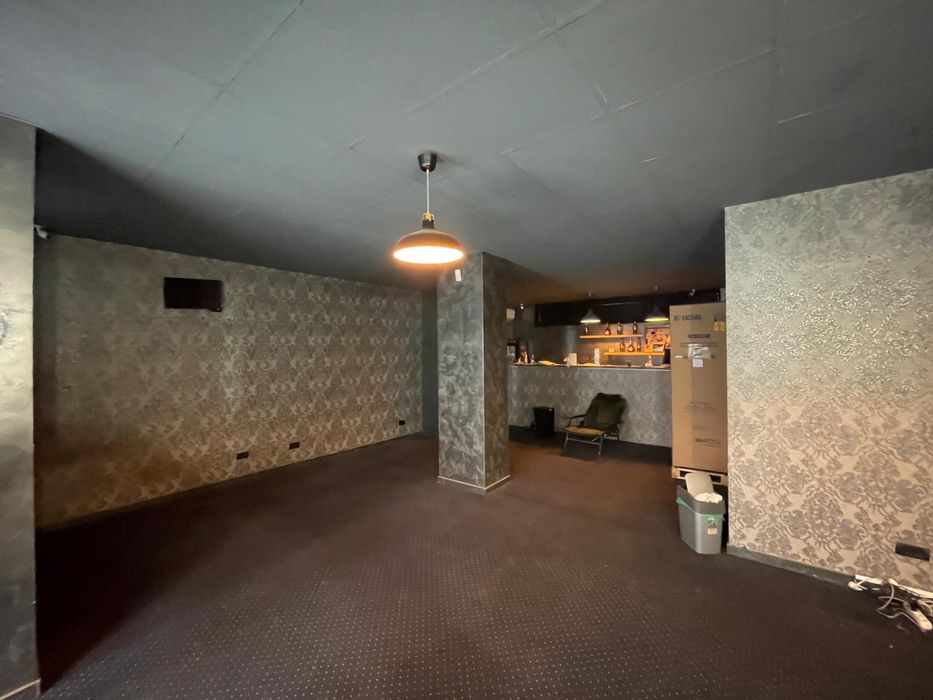 Spatiu comercial renovat pentru salon