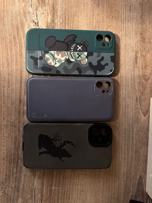 Телефон Iphone 11 черен 64 гб