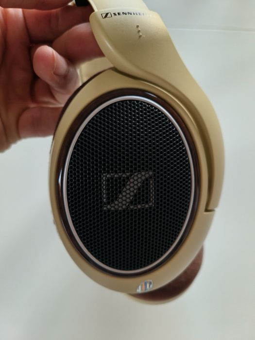 Sennheiser HD 598