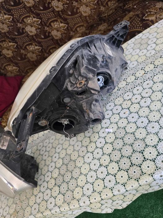 Фарове за honda crv 2006